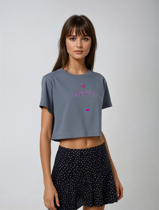 EXTREMELY unreasonable//Crop-Top